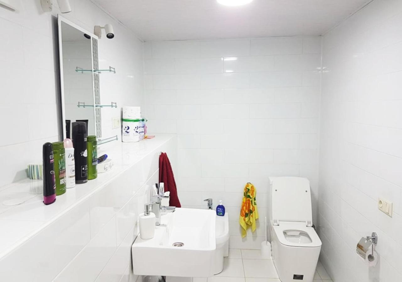 Guest House Amo Кутаїсі Екстер'єр фото
