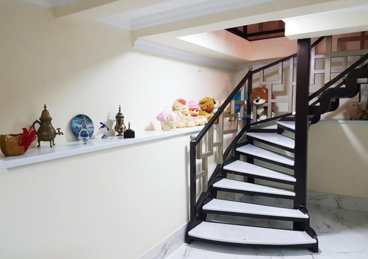 Guest House Amo Кутаїсі Екстер'єр фото