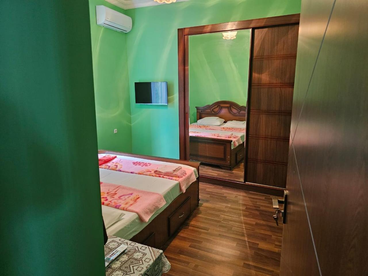Guest House Amo Кутаїсі Екстер'єр фото